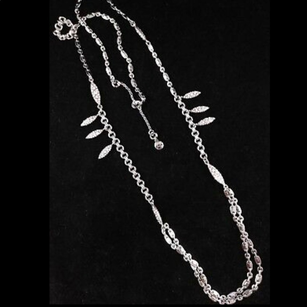 New Chloe + Isabel Lumiere Long Layered Necklace - Picture 2 of 10